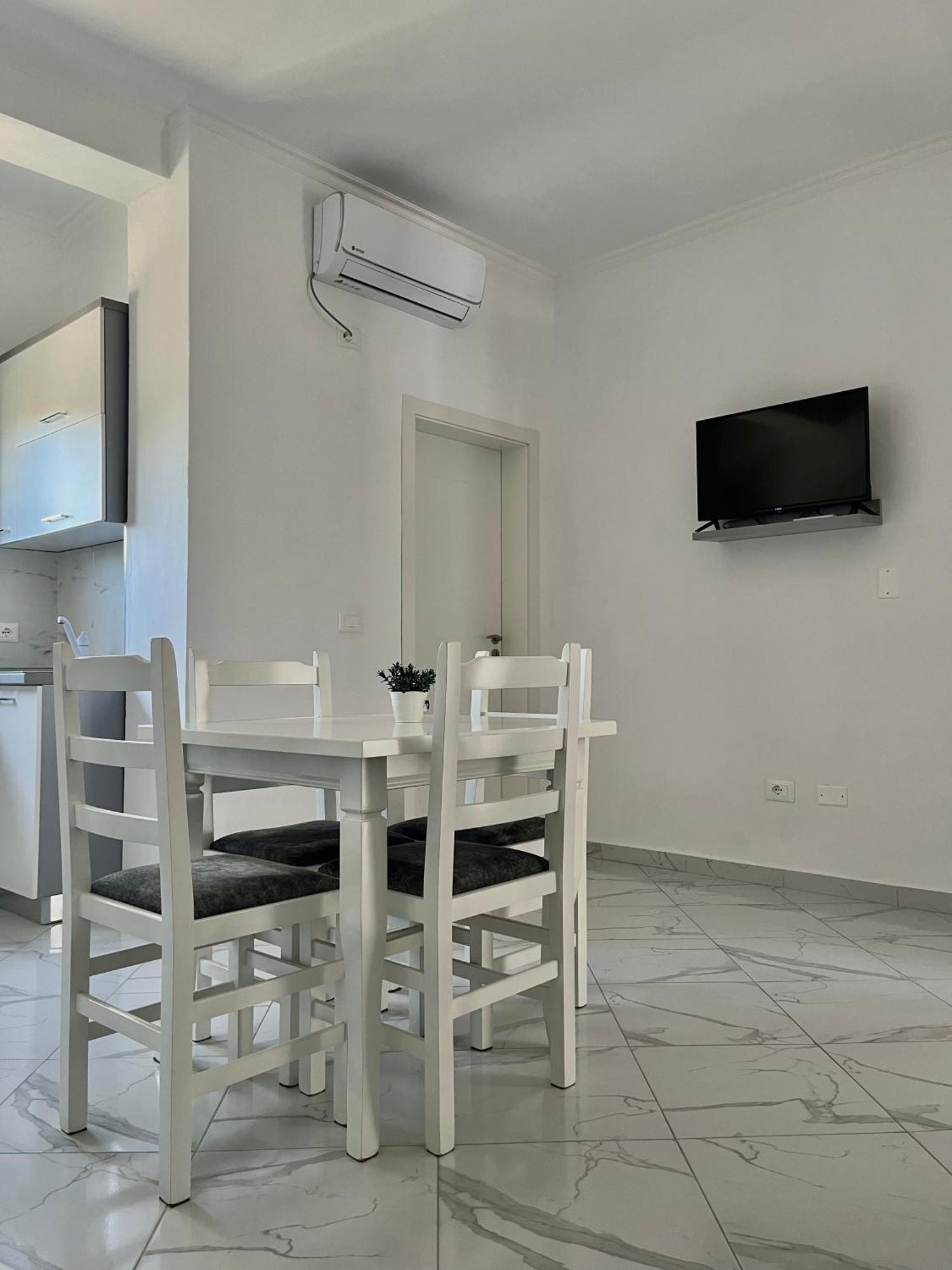 Xhefri's Apartment Vlorë
